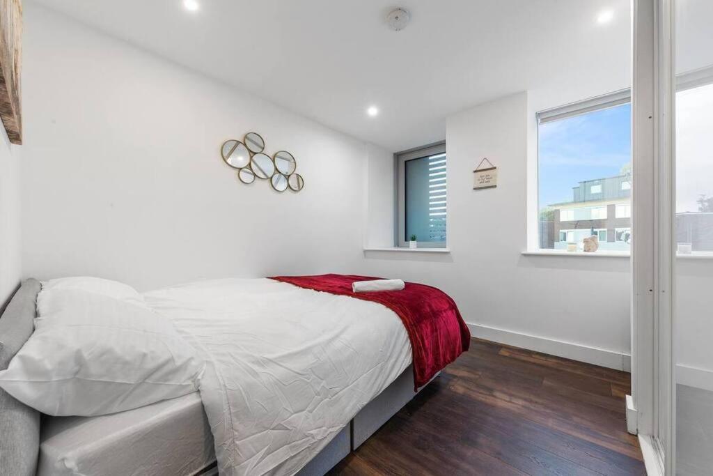 Sleep 7 20 Mins From London Waterloo Bp65 Londres Exterior foto